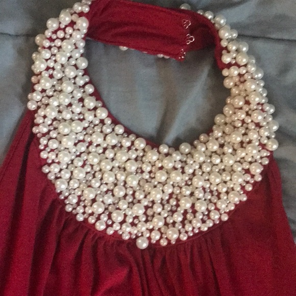 Red halter top - Picture 3 of 4